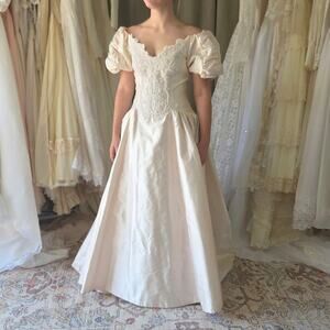 Vintage Teeny by Priscilla of Boston Blush Wedding Gown Size S Silk Fairytale